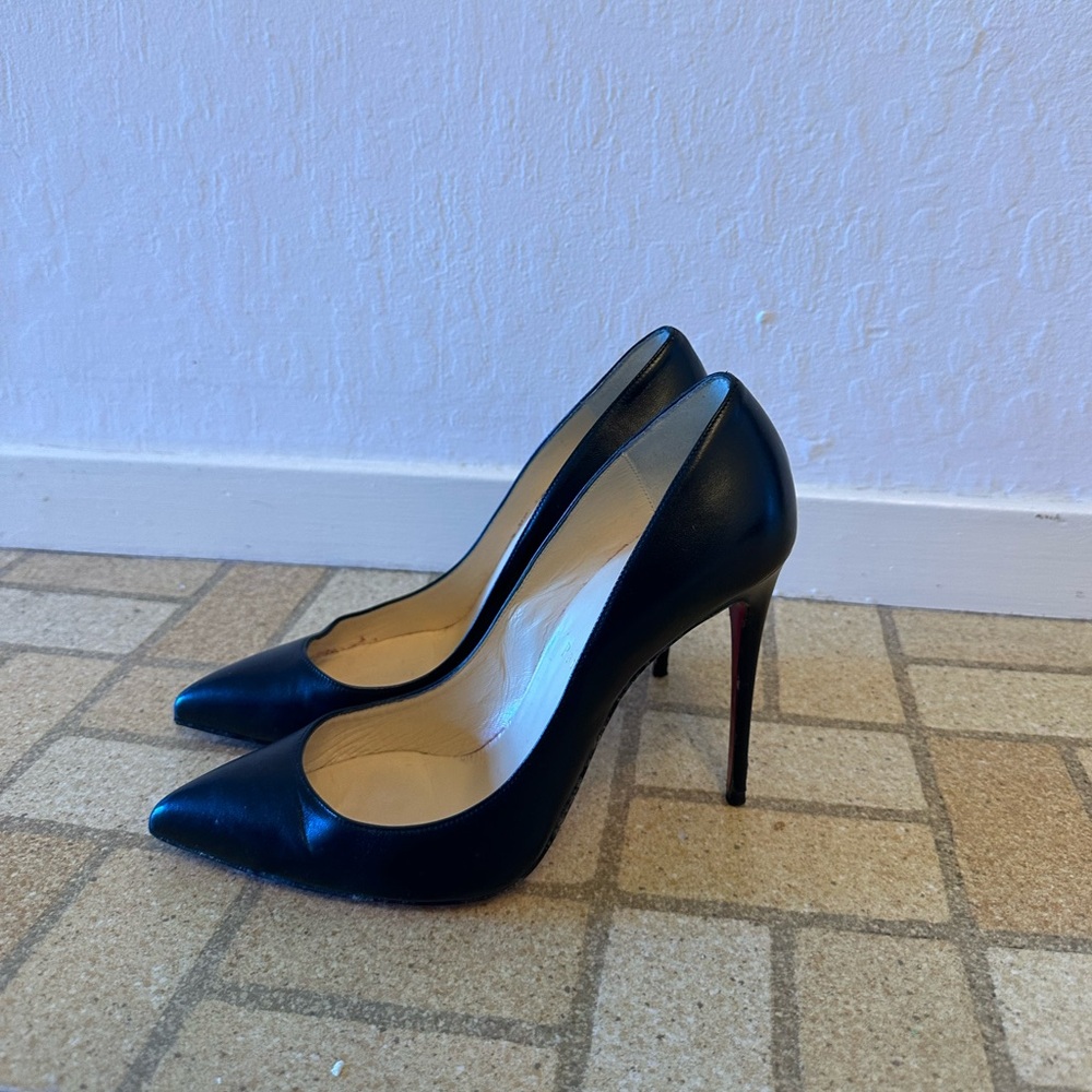 Christian Louboutin (Black Pigalle Follies) size 38.5